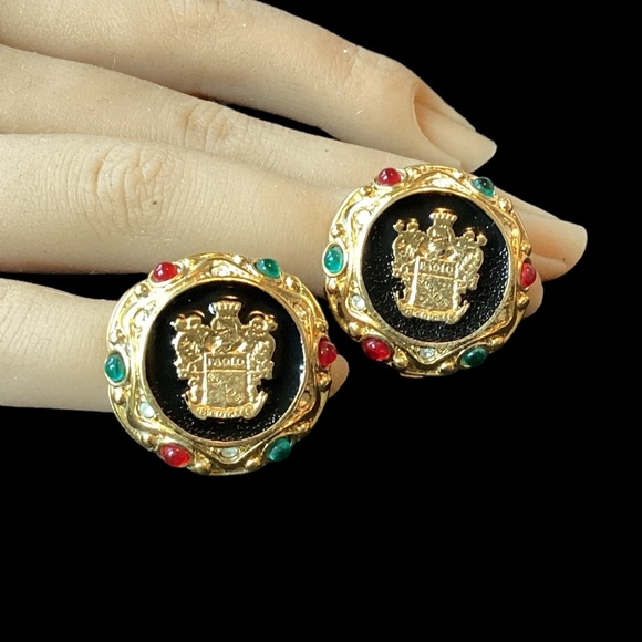 GUCCI 1980 Crested Gripoix Clip Earrings (t47) - Picture 1 of 11